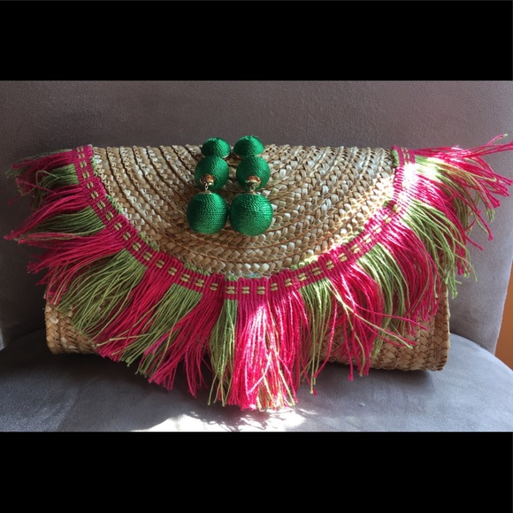 Festiva - Picture 1 of 1